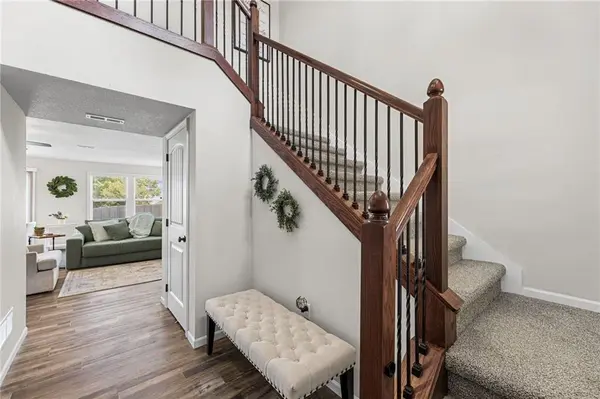 1607 Bluestem DR, Ottawa, KS 66067