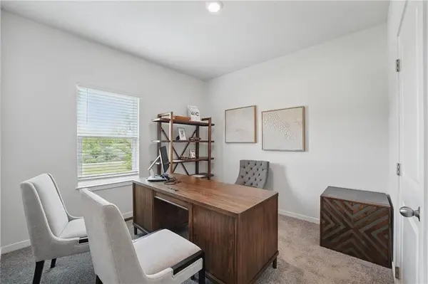 21070 W 217th ST, Spring Hill, KS 66083