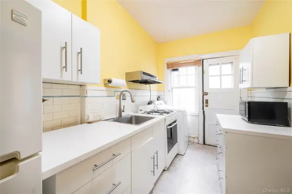 33-42 87 ST, Jackson Heights, NY 11372
