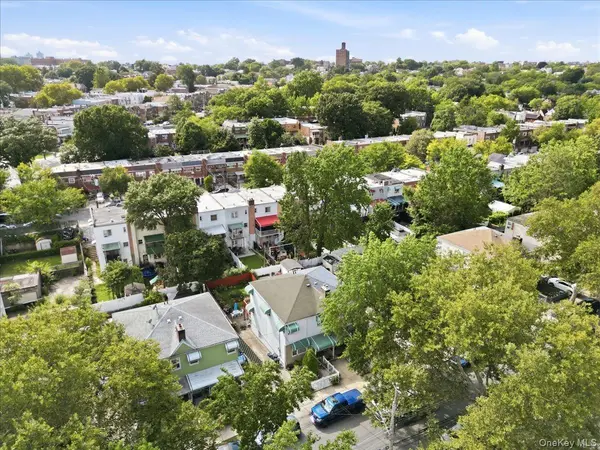 4027 Grace AVE, Bronx, NY 10466