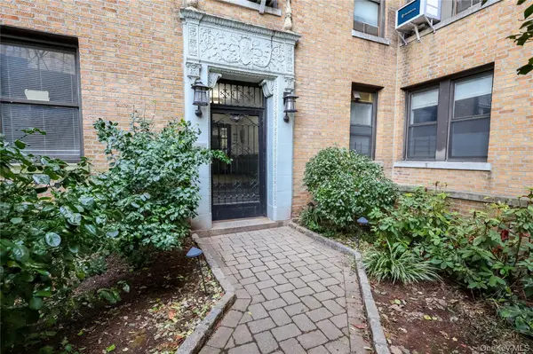 14809 Northern BLVD #5J, Flushing, NY 11354