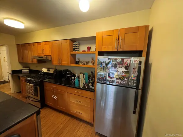 145 Smith #D21, Freeport, NY 11520