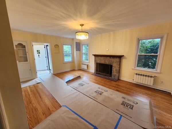 114 Lexington AVE #1, Franklin Square, NY 11010