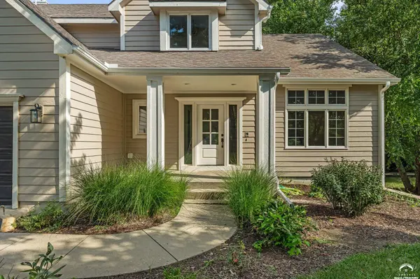 4204 Trail RD, Lawrence, KS 66049