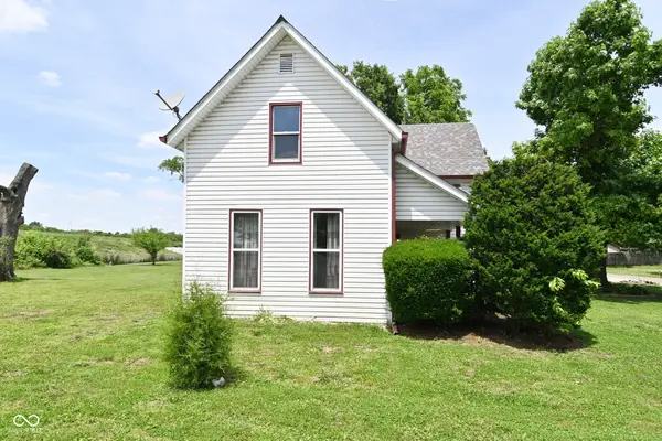 8450 S Belmont AVE, Indianapolis, IN 46217