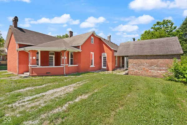 300 W Howard ST, Crothersville, IN 47229