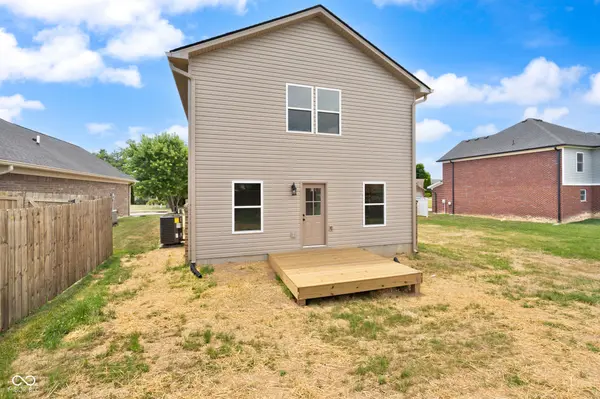 6409 Sunset LOOP, Charlestown, IN 47111