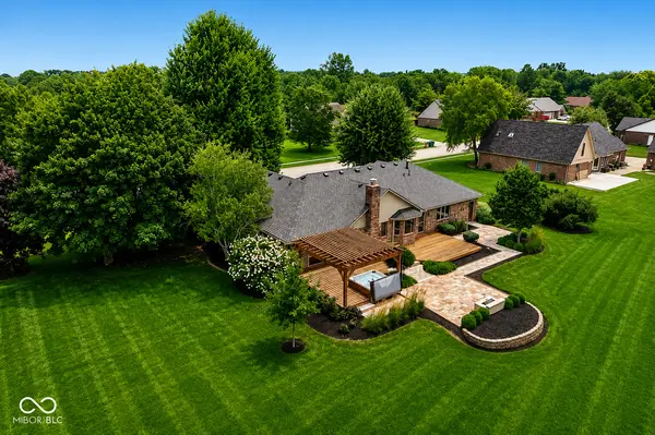 3746 Country LN, Brownsburg, IN 46112
