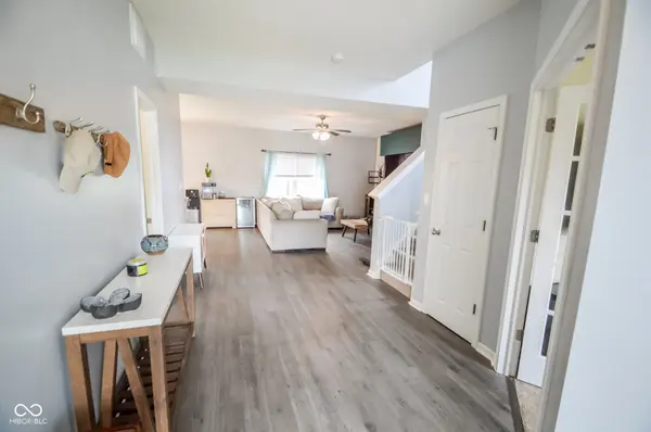 1818 James Run WAY, Indianapolis, IN 46239