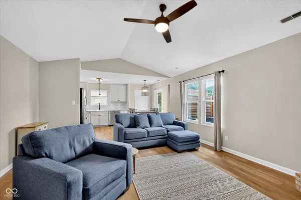8843 Birkdale, Indianapolis, IN 46234