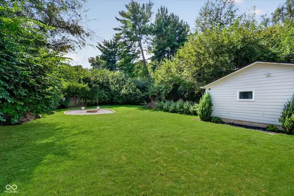 2121 E 71st ST, Indianapolis, IN 46220