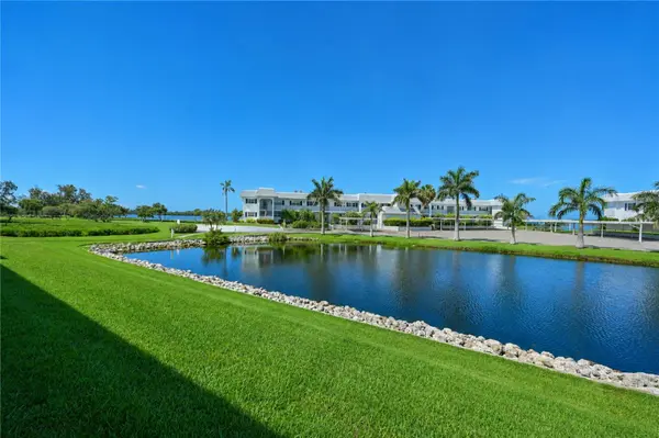 4809 INDEPENDENCE DR, Bradenton, FL 34210