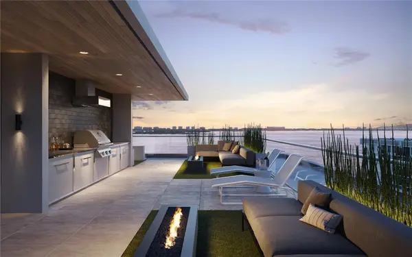 688 GOLDEN GATE POINT #201, Sarasota, FL 34236