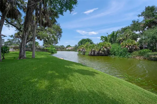 3643 MERIDALE RD, Sarasota, FL 34238