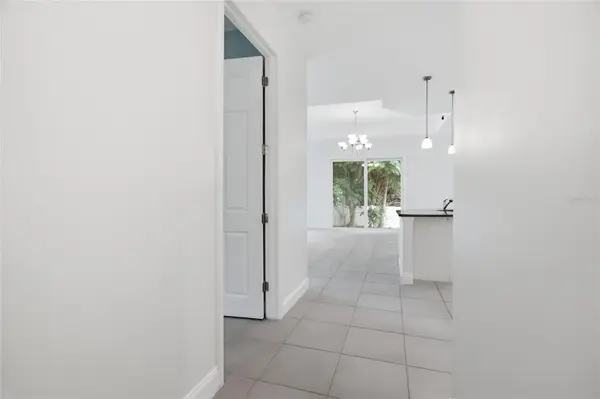 4510 WILKINSON RD, Sarasota, FL 34233