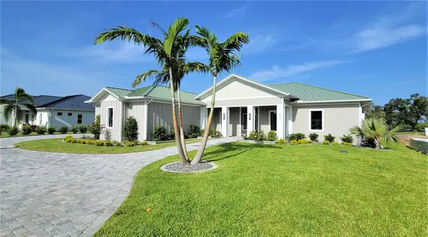 2033 TREASURE LN, Punta Gorda, FL 33982