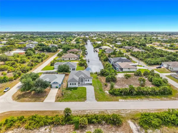 10262 KINGSVILLE DR, Port Charlotte, FL 33981