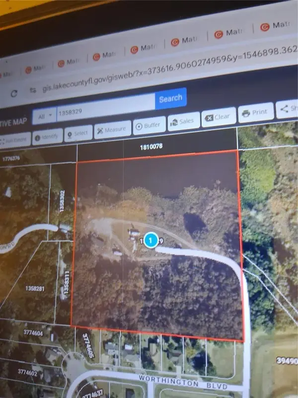 16451 FORREST LN, Groveland, FL 34736