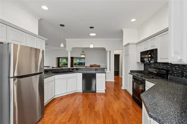 556 KINGSTON WAY, The Villages, FL 32162