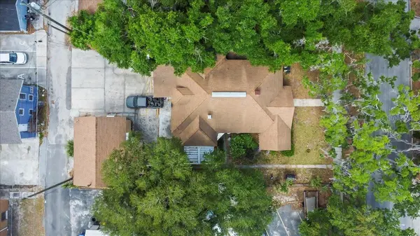 724 W CENTRAL AVE, Winter Haven, FL 33880