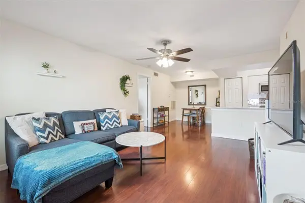 3032 PARKWAY BLVD #305, Kissimmee, FL 34747