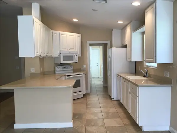 11824 DELFINA LN, Orlando, FL 32827