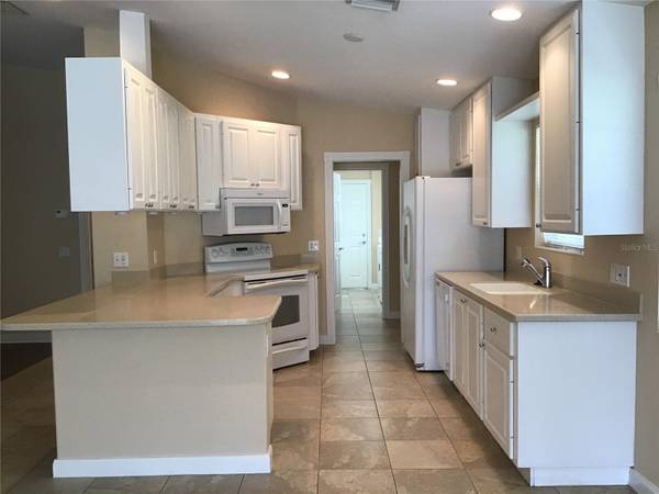 11824 DELFINA LN, Orlando, FL 32827
