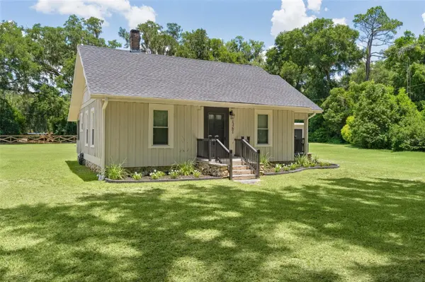 13281 SE 122ND PL, Ocklawaha, FL 32179