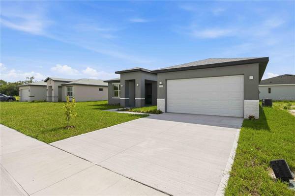 2121 RIVER HAWK LOOP, Winter Haven, FL 33880
