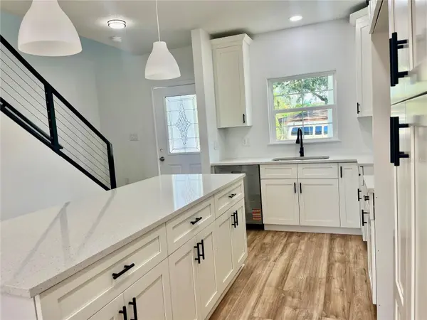 8112 N GREENWOOD AVE, Tampa, FL 33604