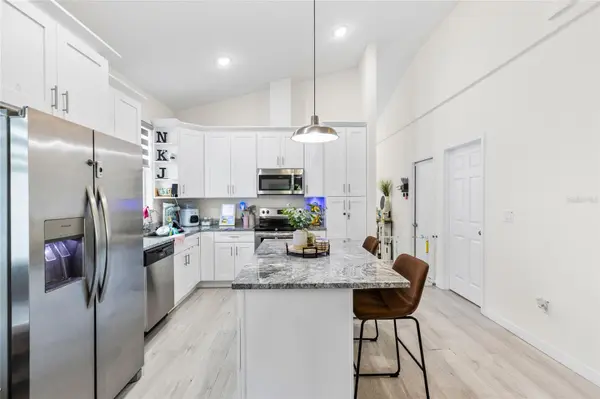 1747 S OAK ST, Seffner, FL 33584