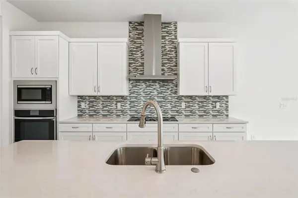 8234 GOLDEN BEACH CT, Parrish, FL 34219
