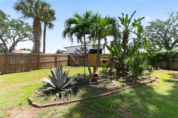 7212 WEDGEWOOD DR, New Port Richey, FL 34652