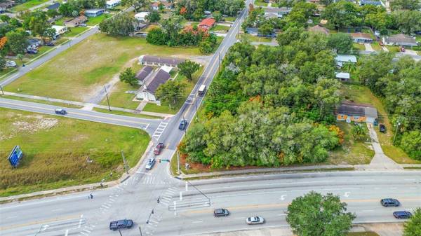 905 W BERESFORD AVE, Deland, FL 32720 photo 8