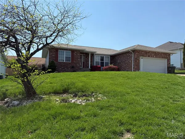 1112 Murry LN, Rolla, MO 65401