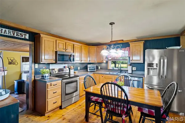 3616 County Road 2860, Other, MO 65257