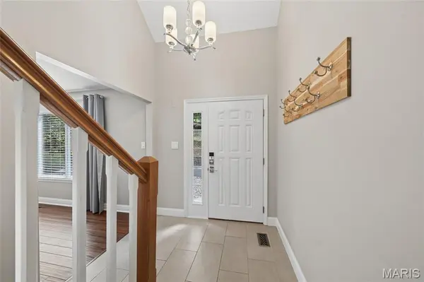 161 Stuart LN, Eureka, MO 63025