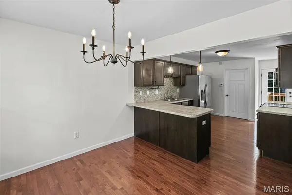 216 E Union ST, Edwardsville, IL 62025