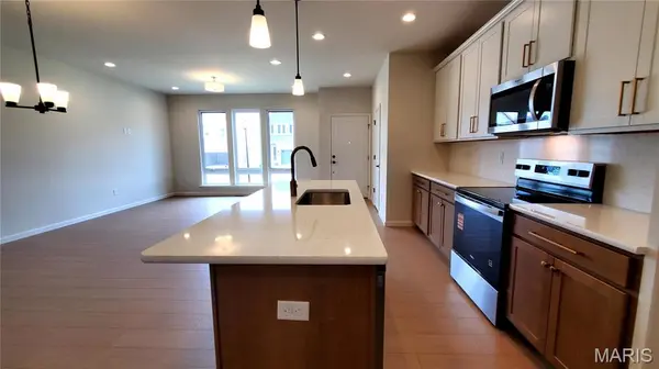 46 Pheasant Ring DR, St Peters, MO 63376