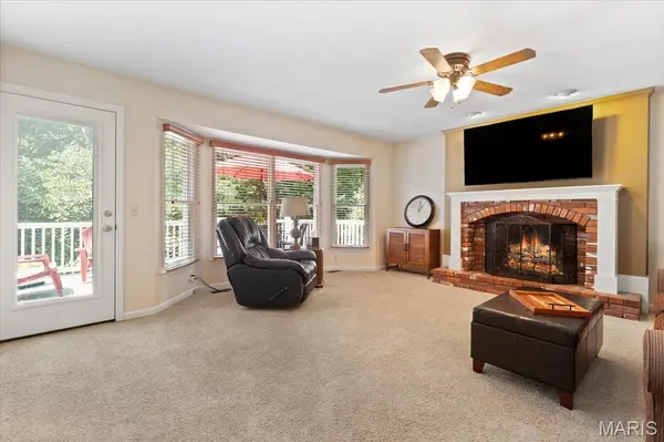 1131 Black Forest DR, St Charles, MO 63301