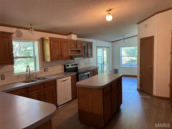10153 Highway 185, Sullivan, MO 63080