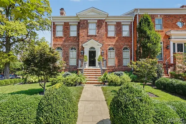 168 N Central AVE, Clayton, MO 63105