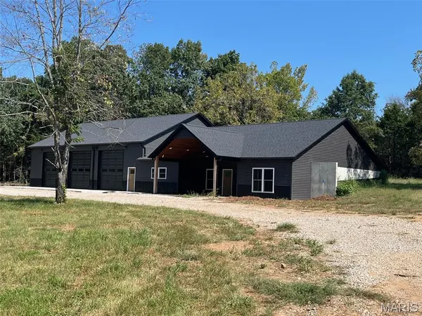 11069 E State Highway 47, Cadet, MO 63630