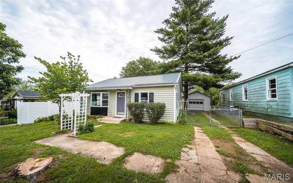205 Maple ST S, Dixon, MO 65459