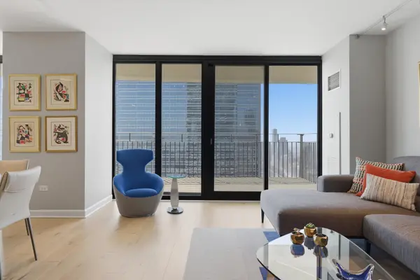 225 N Columbus DR #5908, Chicago, IL 60601