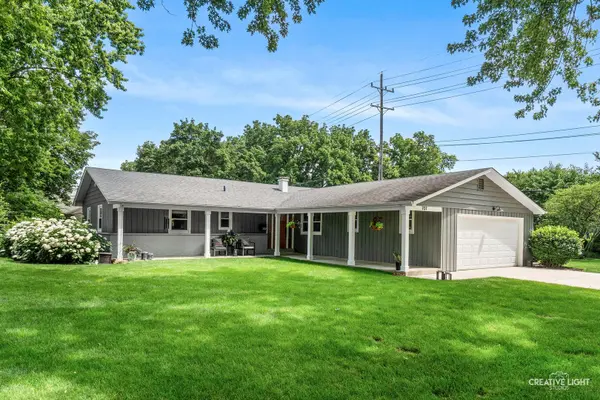 707 Maple LN, Batavia, IL 60510