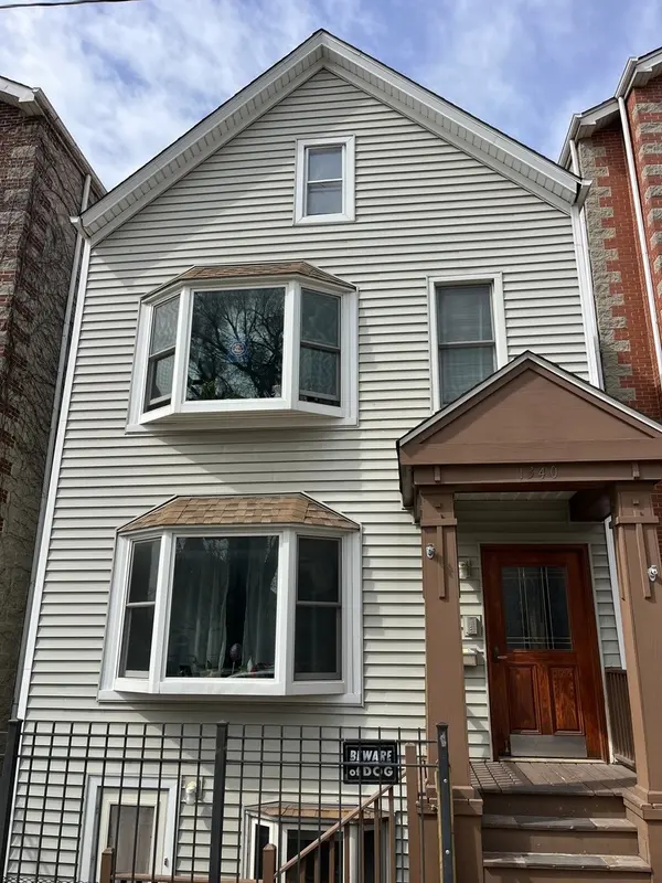 1340 N Cleaver ST, Chicago, IL 60642