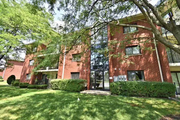 18206 Rita RD #1B, Tinley Park, IL 60477
