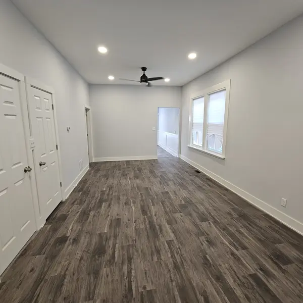 4914 W Congress Pkwy, Chicago, IL 60644