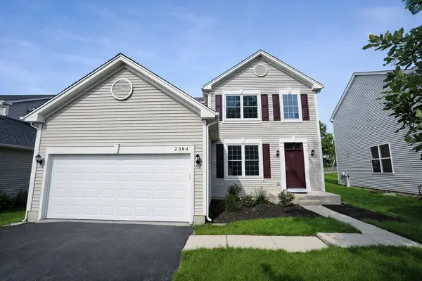 2384 LUNDQUIST DR, Aurora, IL 60503